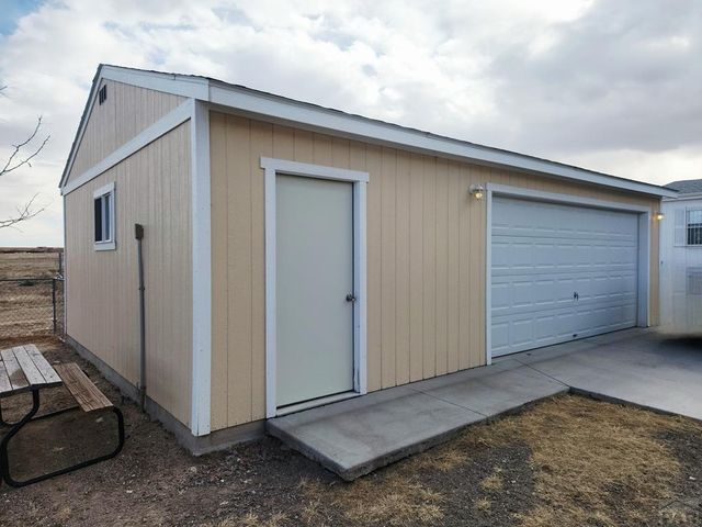 366 E Countryside Dr, Pueblo West, CO 81007