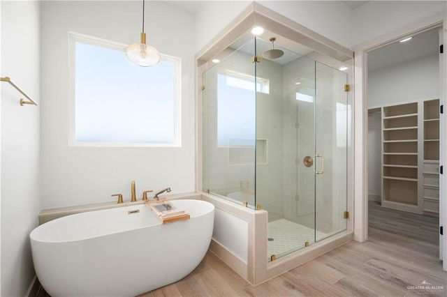 9903 N 25th Lane, Mcallen, TX 78504