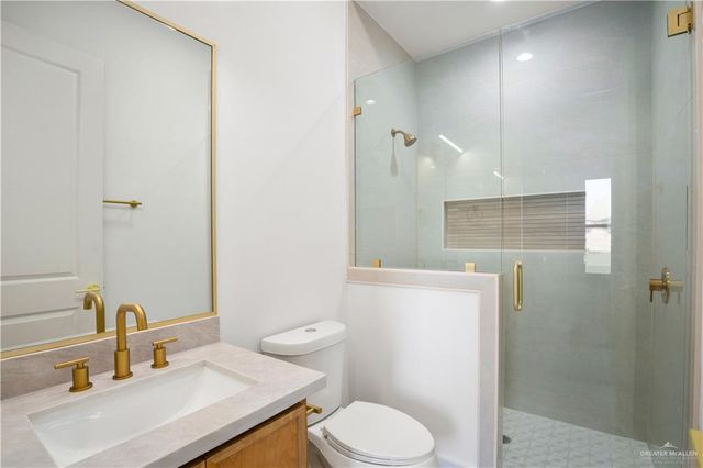 9903 N 25th Lane, Mcallen, TX 78504