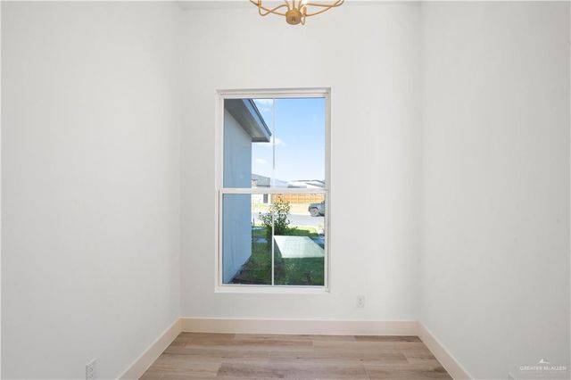 9903 N 25th Lane, Mcallen, TX 78504