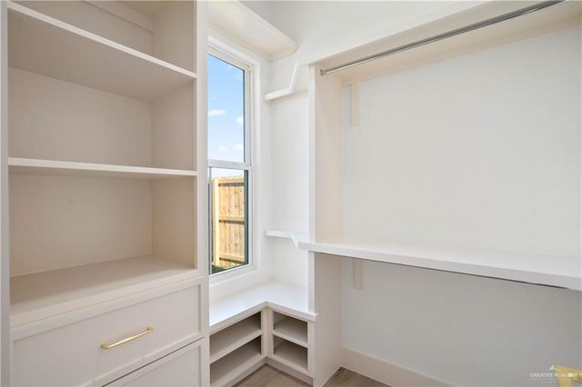 9903 N 25th Lane, Mcallen, TX 78504