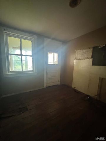 4224 N Florissant Avenue, St Louis, MO 63107
