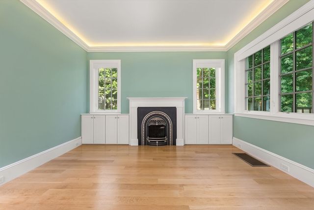 4 Gracewood Park, Cambridge, MA 02138