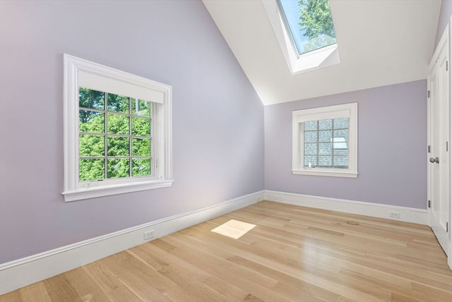 4 Gracewood Park, Cambridge, MA 02138