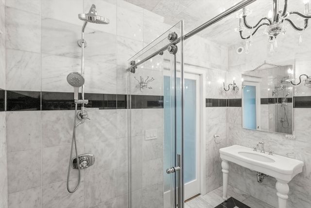 4 Gracewood Park, Cambridge, MA 02138