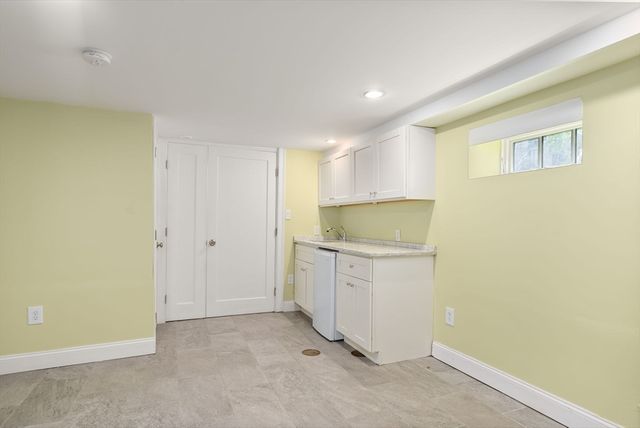 4 Gracewood Park, Cambridge, MA 02138