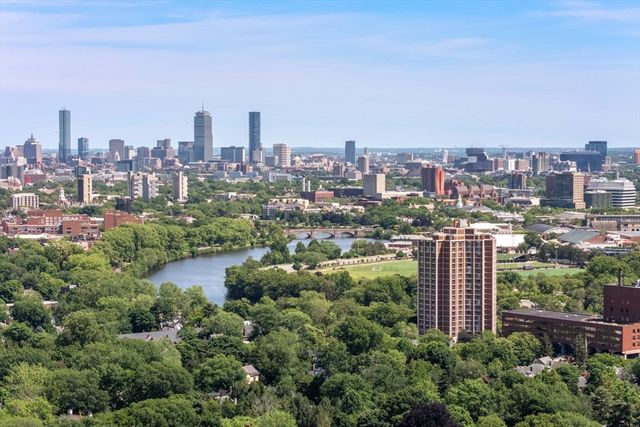 4 Gracewood Park, Cambridge, MA 02138