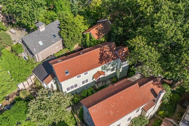 4 Gracewood Park, Cambridge, MA 02138
