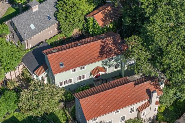 4 Gracewood Park, Cambridge, MA 02138