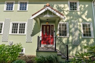 4 Gracewood Park, Cambridge, MA 02138