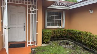 5890 SW 147th Ct, Miami, FL 33193