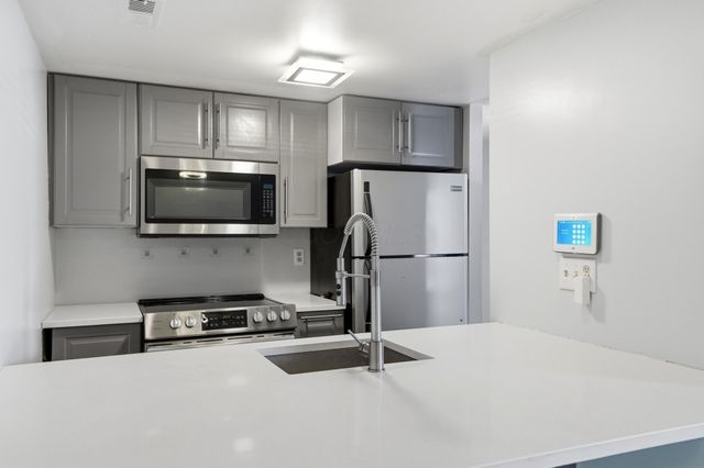 1094 Merrimar Circle S, A, Columbus, OH 43220