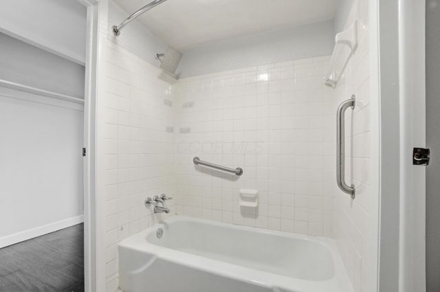 1094 Merrimar Circle S, A, Columbus, OH 43220