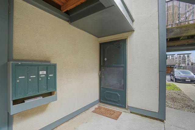 1094 Merrimar Circle S, A, Columbus, OH 43220