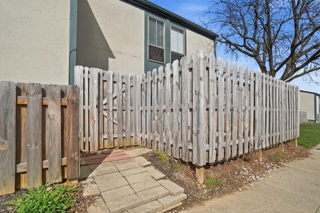 1094 Merrimar Circle S, A, Columbus, OH 43220