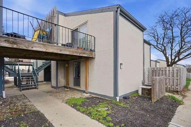 1094 Merrimar Circle S, A, Columbus, OH 43220