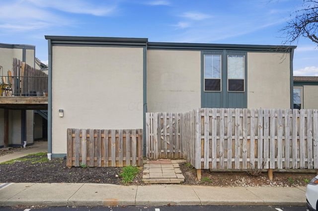 1094 Merrimar Circle S, A, Columbus, OH 43220