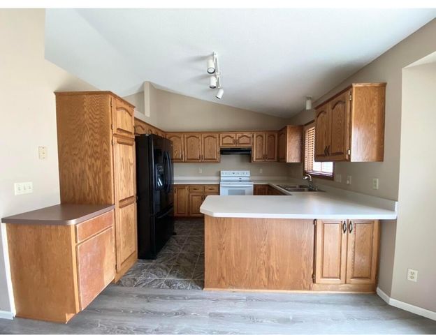 8837 Olive Lane N, Maple Grove, MN 55311