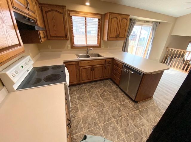 8837 Olive Lane N, Maple Grove, MN 55311