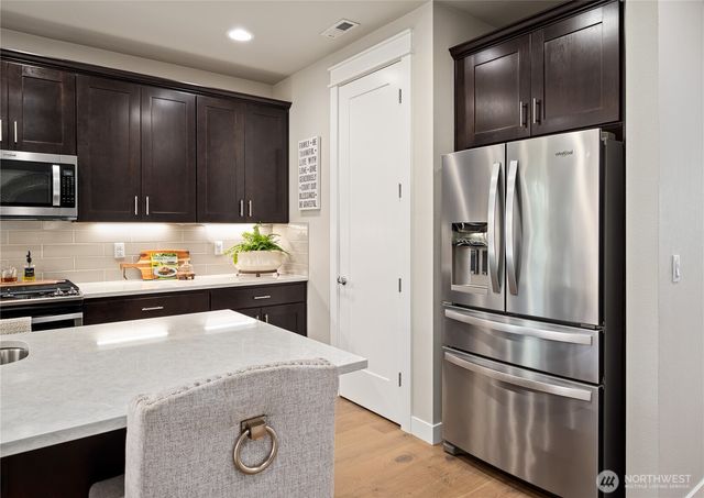 3731 82nd Dr NE, Marysville, WA 98270