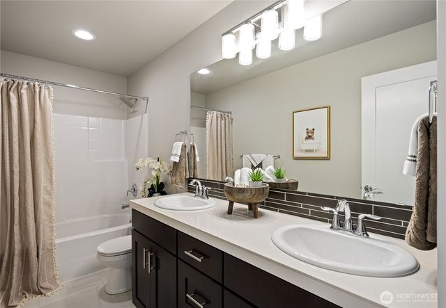 3731 82nd Dr NE, Marysville, WA 98270
