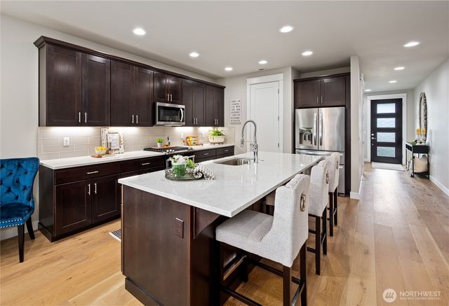 3731 82nd Dr NE, Marysville, WA 98270
