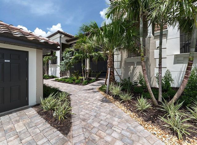 5548 PALMER CIRCLE 103, Bradenton, FL 34211