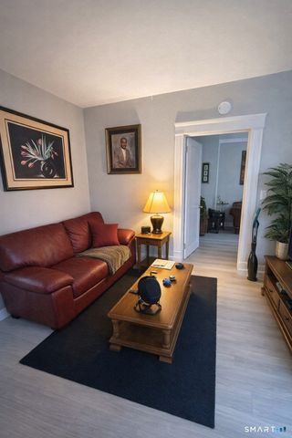 17 Davis Street, New Haven, CT 06515