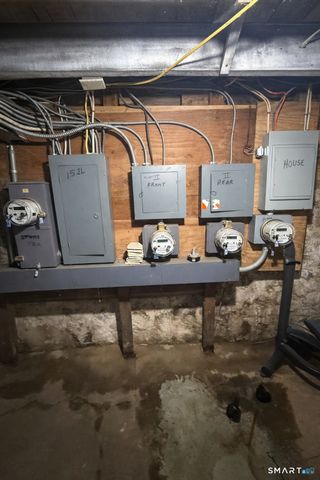 17 Davis Street, New Haven, CT 06515