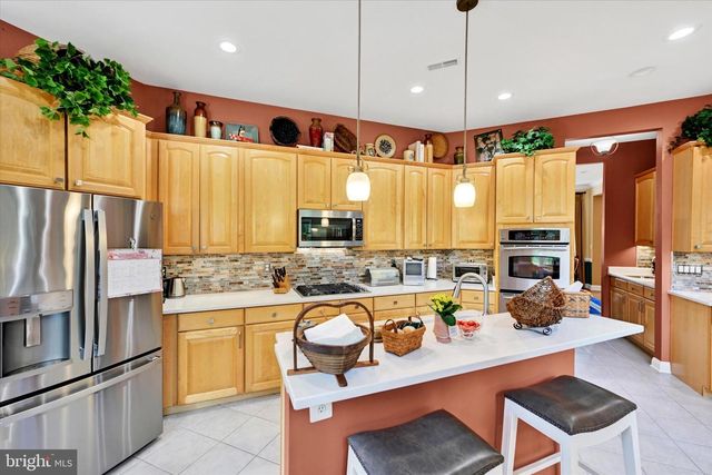 5200 SCENIC DR, Perry Hall, MD 21128