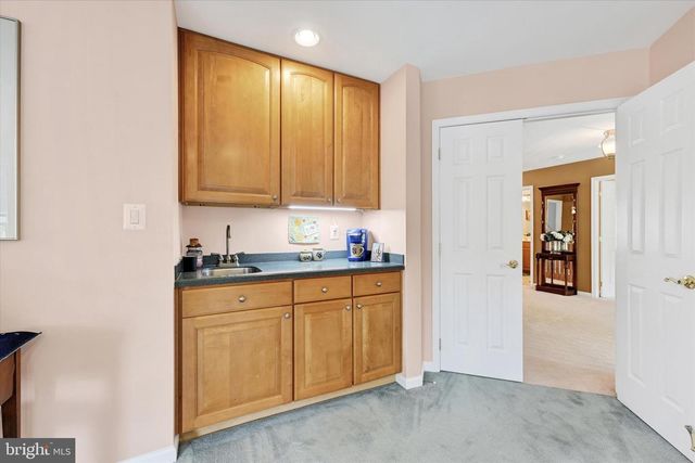 5200 SCENIC DR, Perry Hall, MD 21128