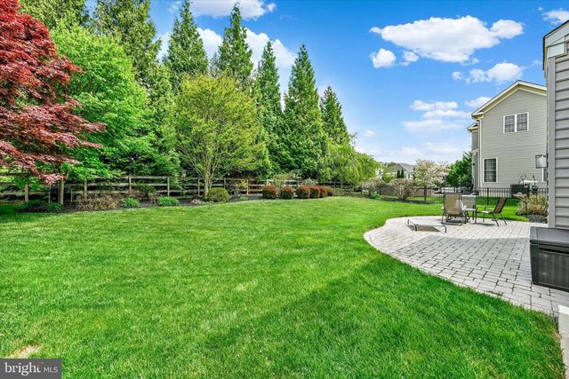 5200 SCENIC DR, Perry Hall, MD 21128