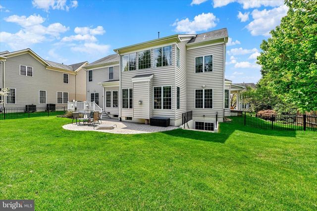 5200 SCENIC DR, Perry Hall, MD 21128