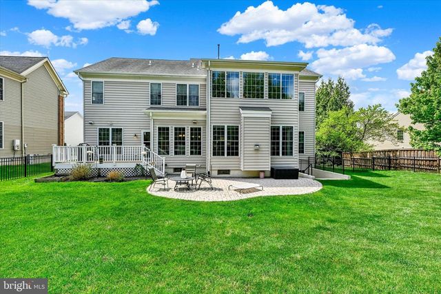 5200 SCENIC DR, Perry Hall, MD 21128