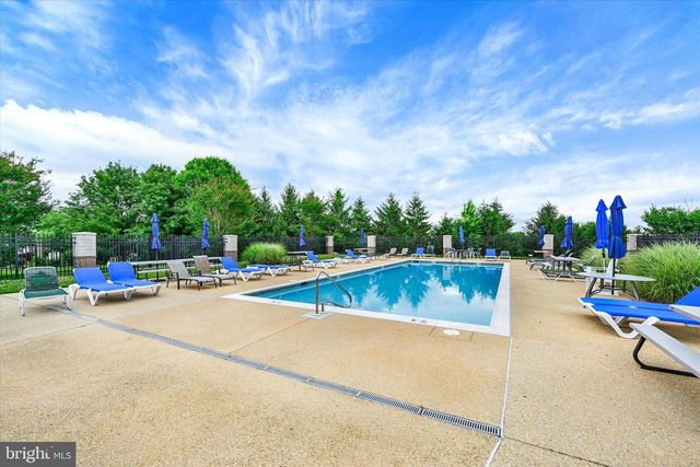 5200 SCENIC DR, Perry Hall, MD 21128