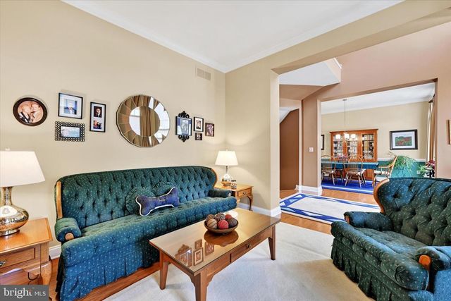 5200 SCENIC DR, Perry Hall, MD 21128
