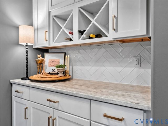 18107 Ruby Hill Ct, Moseley, VA 23120