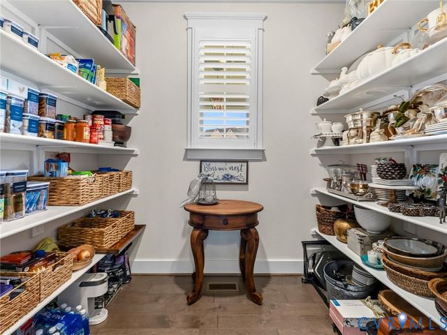 18107 Ruby Hill Ct, Moseley, VA 23120