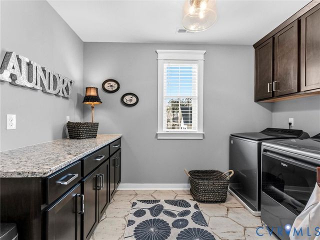 18107 Ruby Hill Ct, Moseley, VA 23120