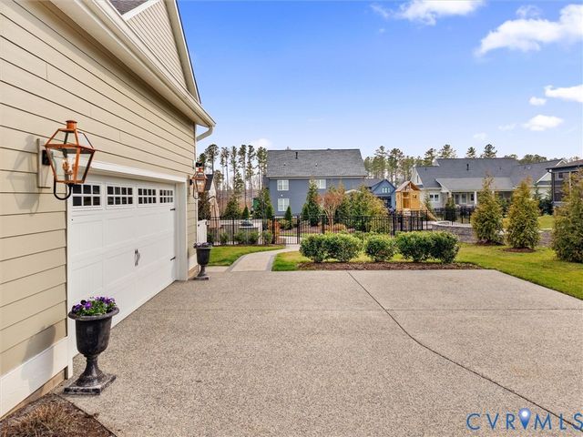 18107 Ruby Hill Ct, Moseley, VA 23120