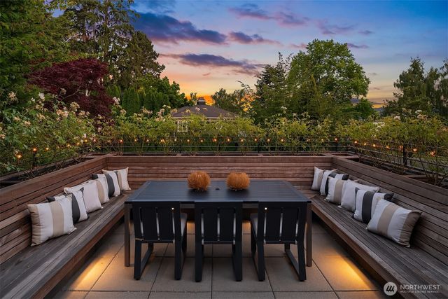 3908 NE 38th Street, Seattle, WA 98105