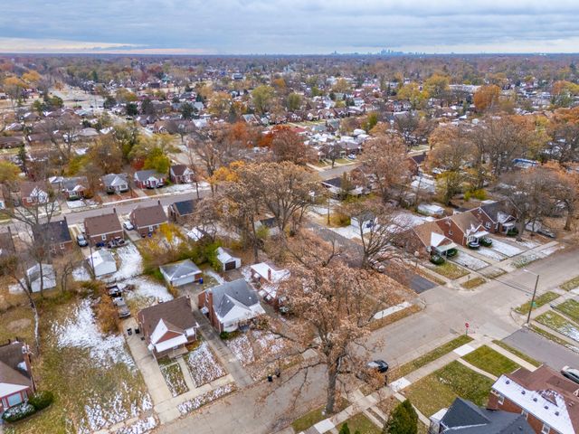 19412 Sussex Street, Detroit, MI 48235