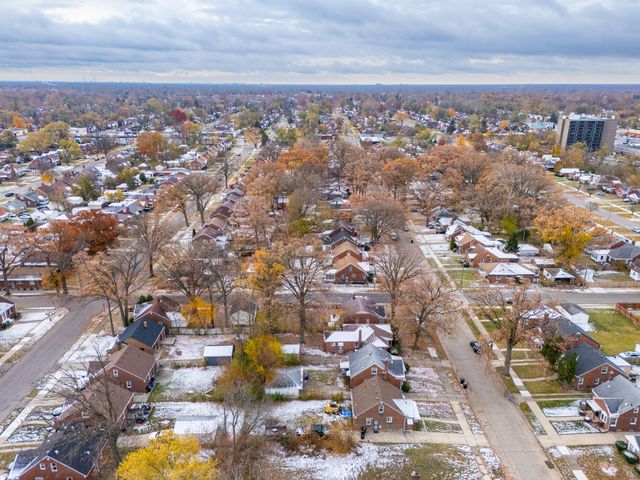 19412 Sussex Street, Detroit, MI 48235