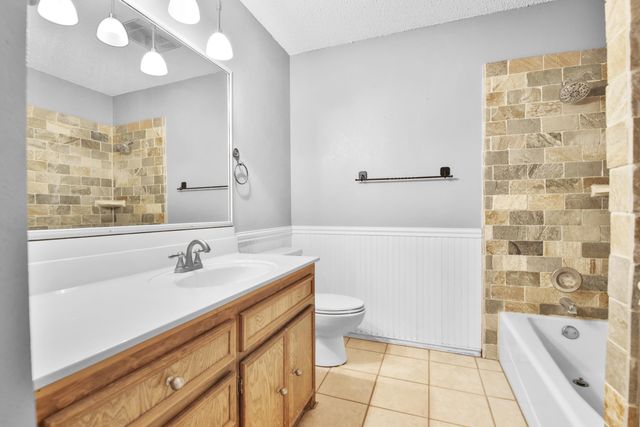 18 Highland Drive, Ransom Canyon, TX 79366