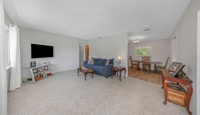 6191 6TH AVENUE S, St Petersburg, FL 33707