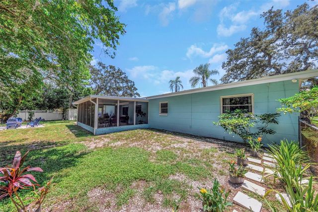 6191 6TH AVENUE S, St Petersburg, FL 33707