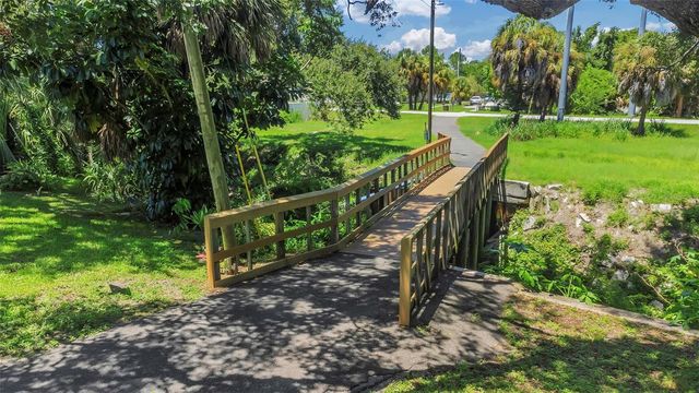 6191 6TH AVENUE S, St Petersburg, FL 33707