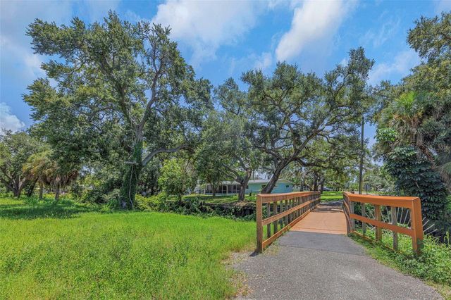 6191 6TH AVENUE S, St Petersburg, FL 33707