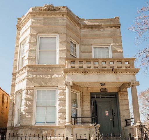 1306 S Central Park Avenue, Chicago, IL 60623