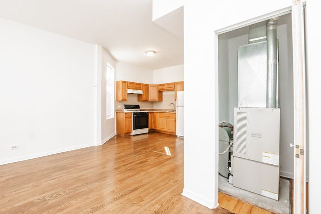 1306 S Central Park Avenue, Chicago, IL 60623